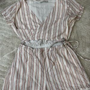 Abercrombie & Fitch Striped romper - White and pink